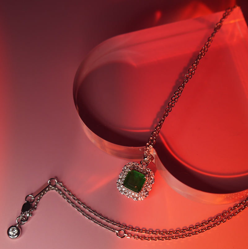 Daisy Pendant