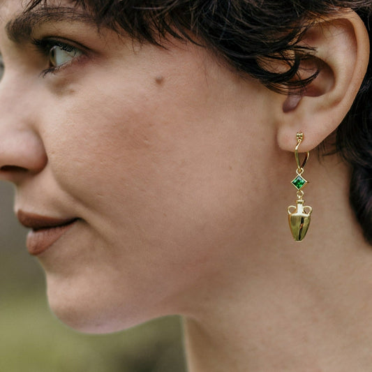 Amphora Dangles